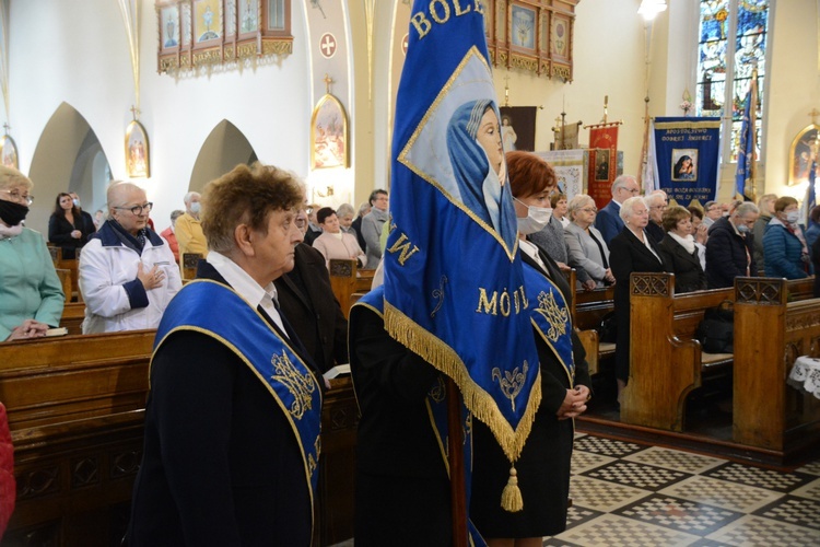 20-lecie Apostolstwa Dobrej Śmierci w parafii MBWW w Kluczborku