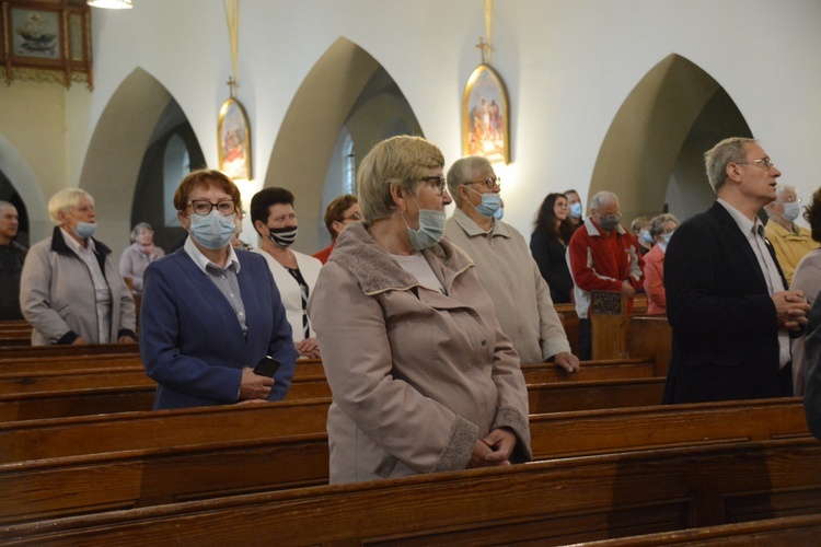 20-lecie Apostolstwa Dobrej Śmierci w parafii MBWW w Kluczborku