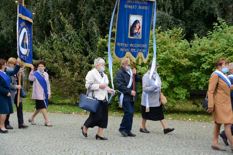 20-lecie Apostolstwa Dobrej Śmierci w parafii MBWW w Kluczborku