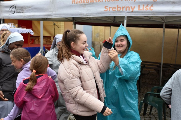 Light for Life 2021. Belgijka i strefy młodych