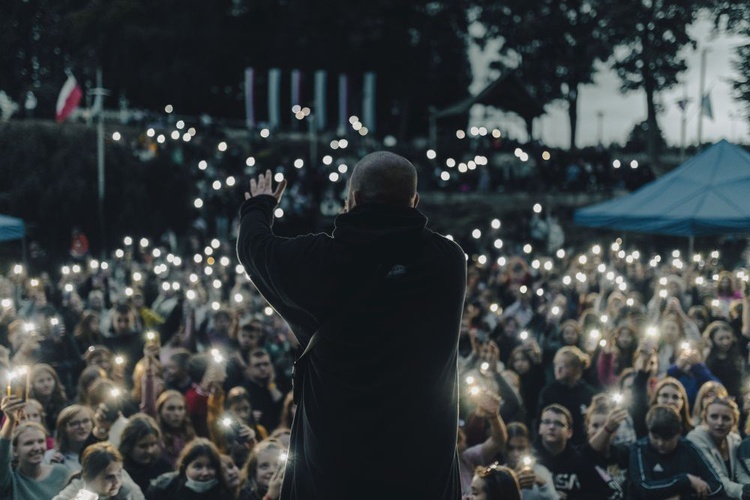 Light for Life 2021. 10 godzin produkcji szczęścia (wszystkie zdjęcia)