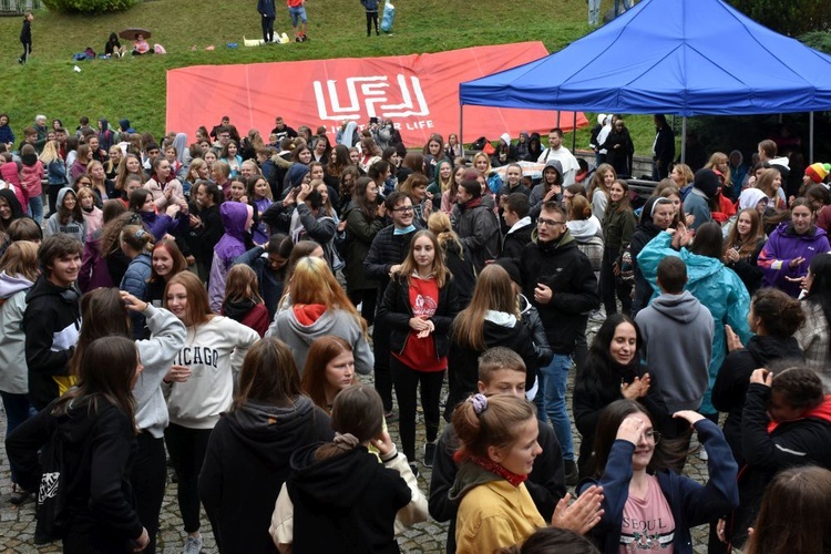 Light for Life 2021. 10 godzin produkcji szczęścia (wszystkie zdjęcia)