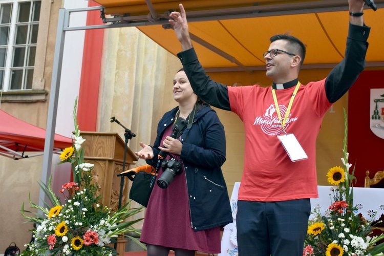 Light for Life 2021. 10 godzin produkcji szczęścia (wszystkie zdjęcia)