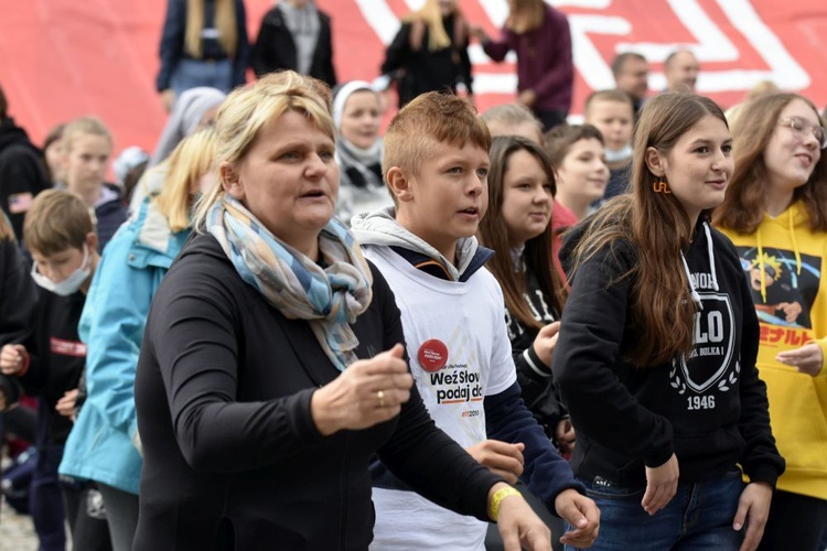 Light for Life 2021. 10 godzin produkcji szczęścia (wszystkie zdjęcia)