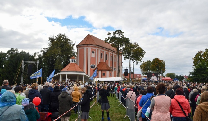 Diecezjalne świętowanie w Skrzatuszu