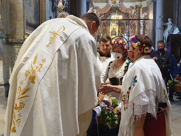 Diecezjalne dożynki w Rudach