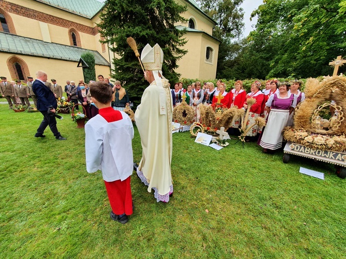 Diecezjalne dożynki w Rudach