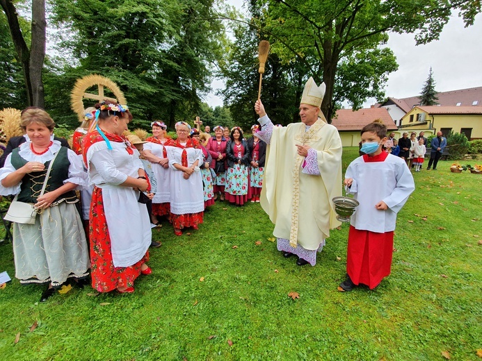 Diecezjalne dożynki w Rudach