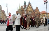 Procesja z relikwiami św. Stanisława i św. Doroty przez Wrocław