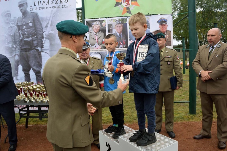 Patriotyczne bieganie w Czarnem