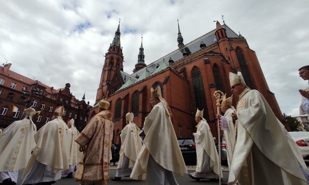 Legnica. Ingres bp. Siemieniewskiego