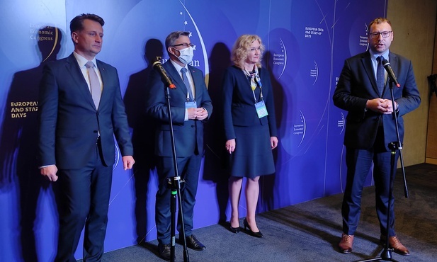 Katowice. W tym roku Szczyt Cyfrowy ONZ a w przyszłym Światowe Forum Miejskie