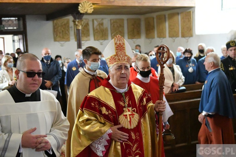 Abp Salvatore Pennacchio w Jakubowie