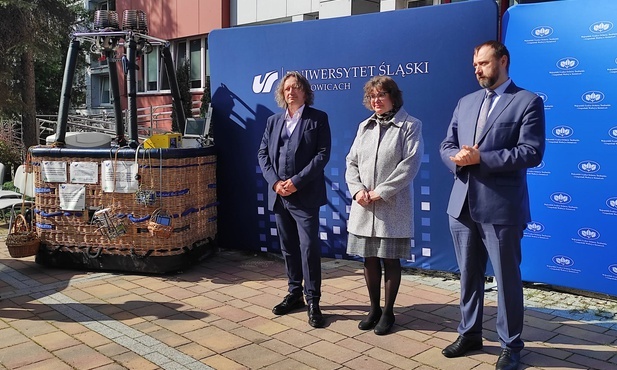 Katowice. Balon badawczy Uniwersytetu Śląskiego z dotacją WFOŚiGW