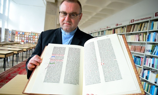 Cenny prezent dla Biblioteki "Hosianum"