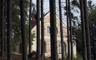 Zmartwychwstały kościół pw. św. Anny