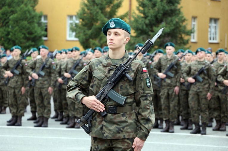 Przysięga podchorążych Akademii Wojsk Lądowych 2021