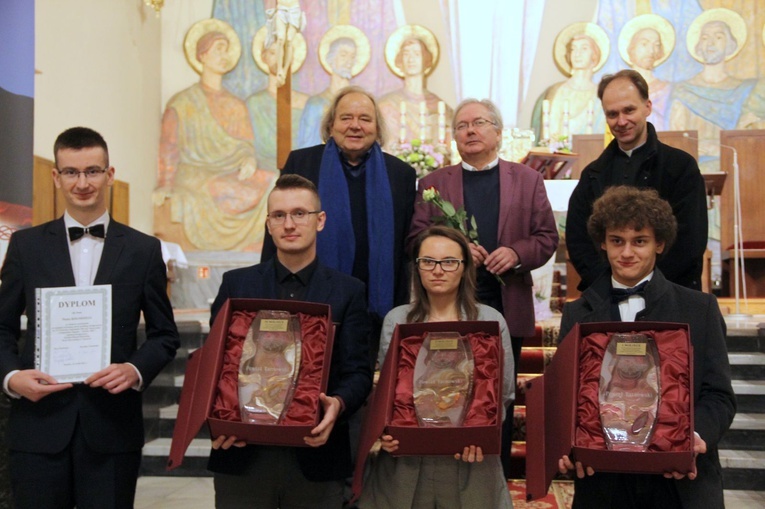 Tarnów. VI Festiwal Organistów "Cantantibus Organis"