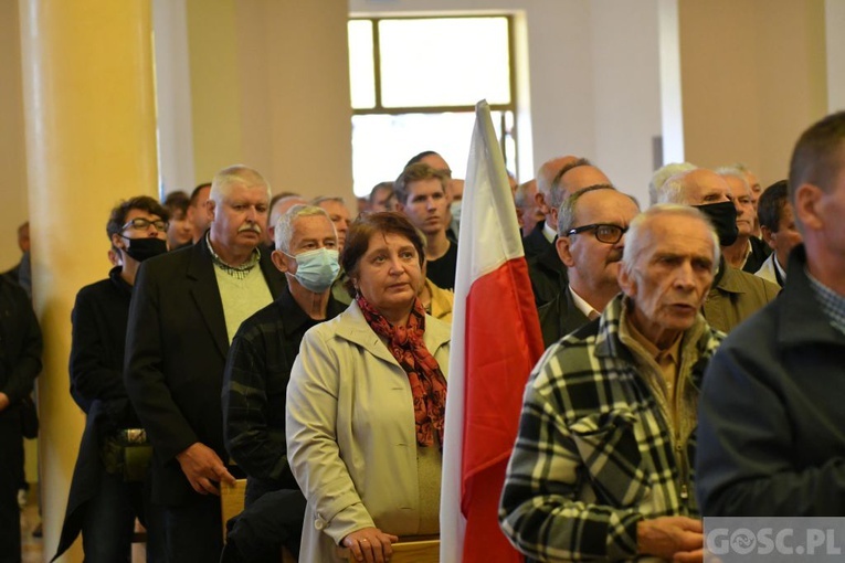 Męska modlitwa w sanktuarium Pierwszych Męczenników Polski w Międzyrzeczu