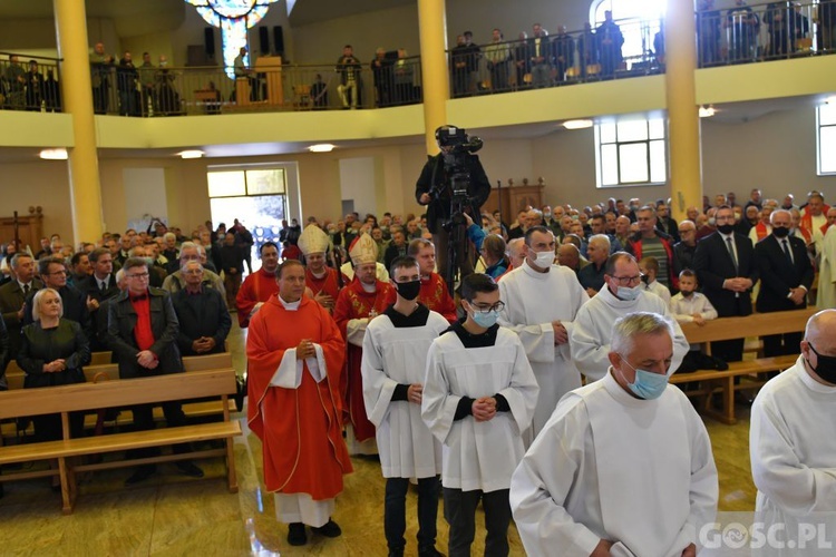 Męska modlitwa w sanktuarium Pierwszych Męczenników Polski w Międzyrzeczu