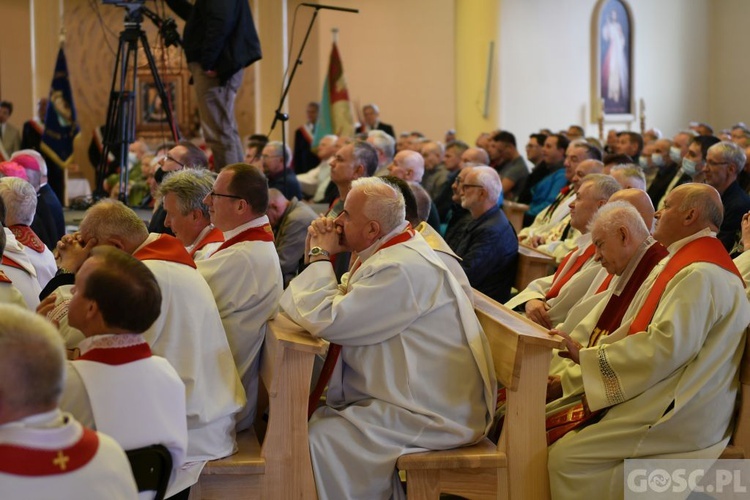 Męska modlitwa w sanktuarium Pierwszych Męczenników Polski w Międzyrzeczu