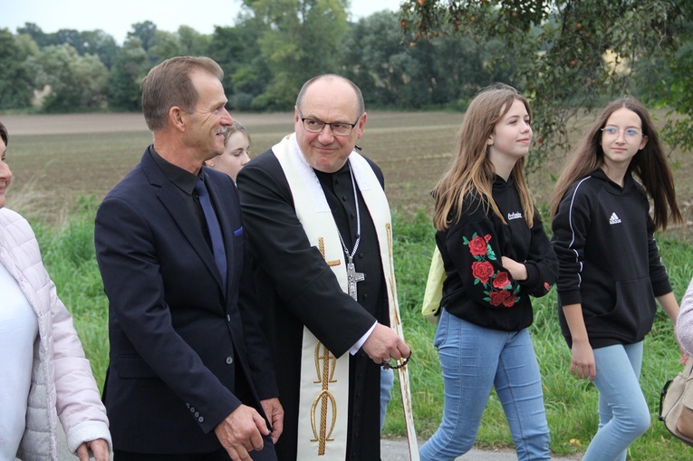 Z Ciepłowód do Kobylej Głowy