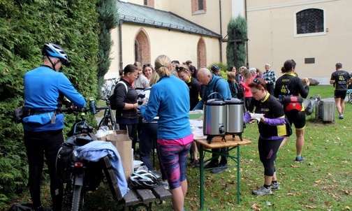 Rowerzyści przyjechali do Rud 