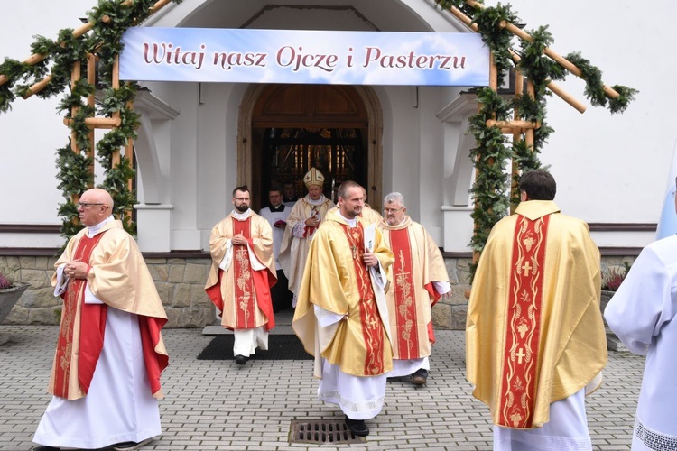 Święcenia w Piwnicznej