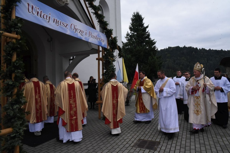 Święcenia w Piwnicznej