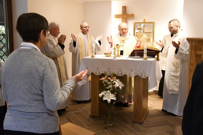 Kaplica w Borzęcinie Małym