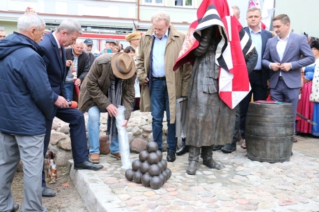 Pomnik Zagłoby w Radomiu