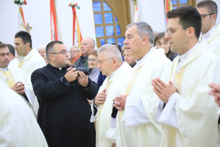 Pielgrzymka Straży Honorowej NSPJ