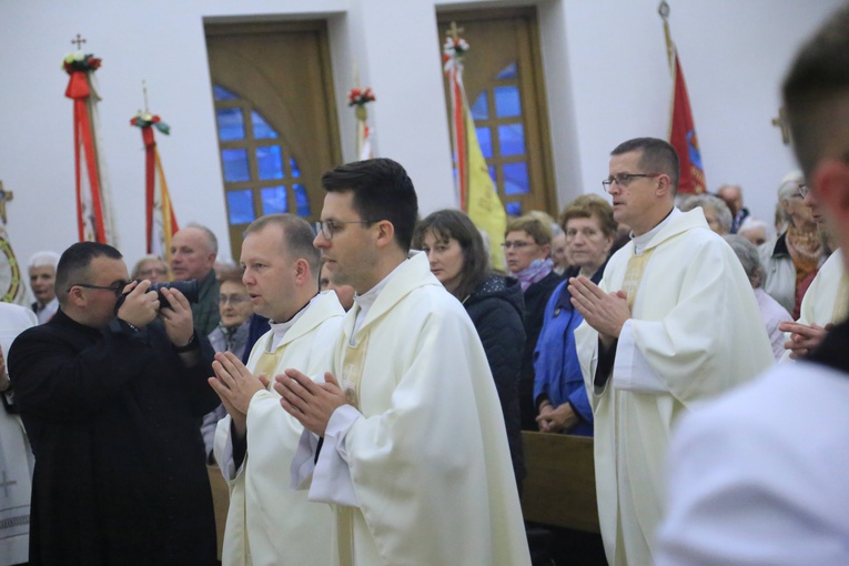 Pielgrzymka Straży Honorowej NSPJ