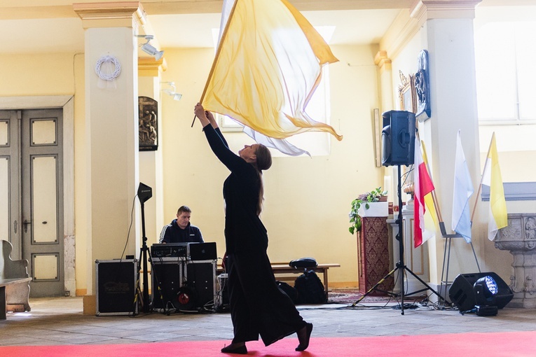 Dobromierz. Koncert "Imię wolności"