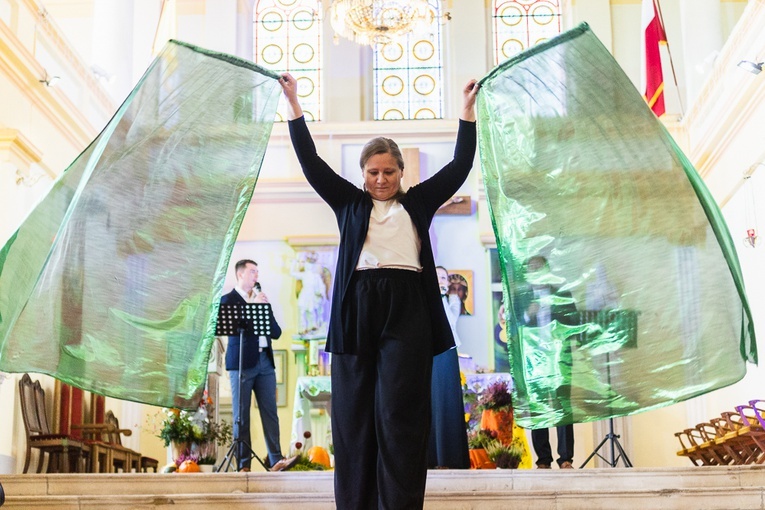 Dobromierz. Koncert "Imię wolności"