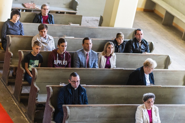 Dobromierz. Koncert "Imię wolności"