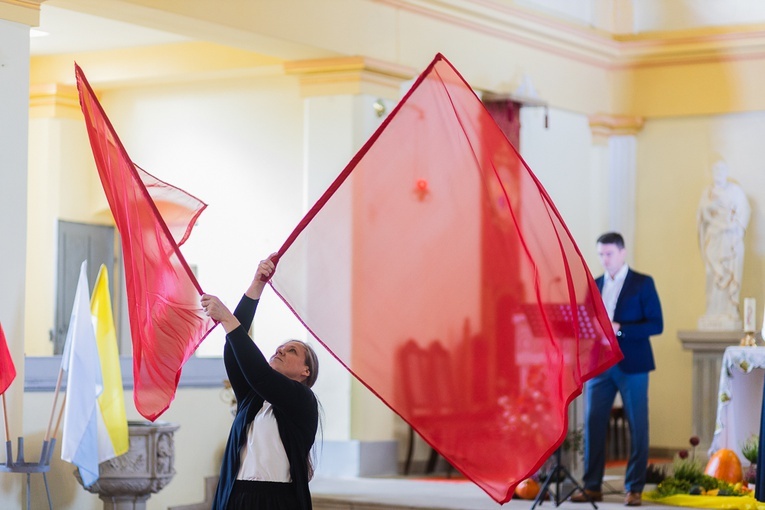 Dobromierz. Koncert "Imię wolności"