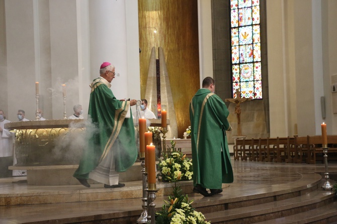 Nowi nadzwyczajni szafarze Komunii Świętej, cz. 2