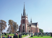 	Patronem tego miejsca jest św. Mikołaj.
