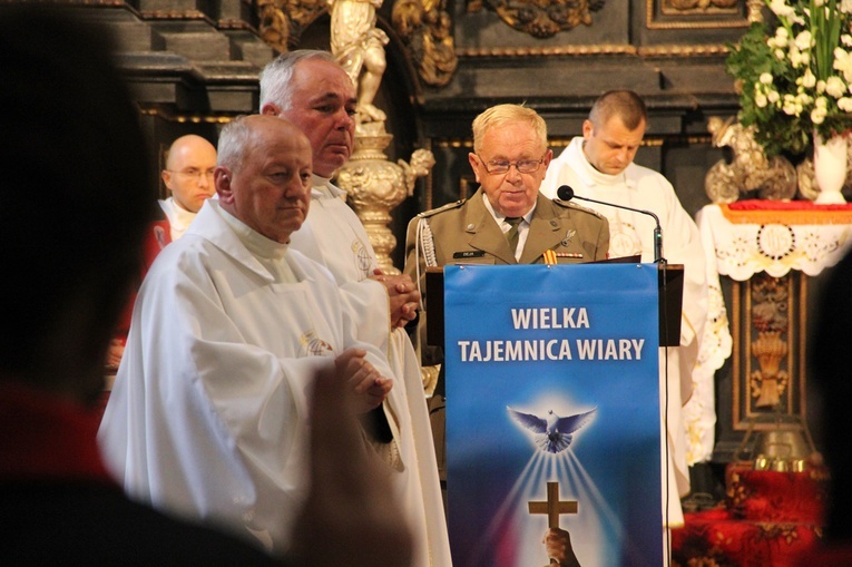 Ślubowanie klasy pierwszej KLO