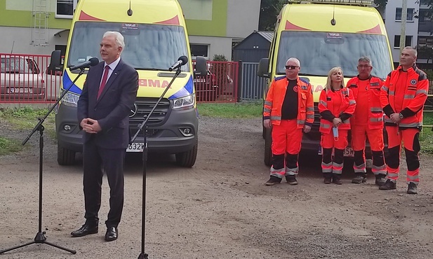 Sosnowiec. Rejonowe Pogotowie Ratunkowe ma cztery nowe ambulanse