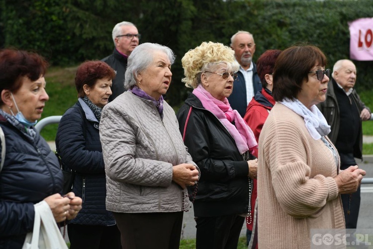 Iskra miłosierdzia na ulicach Świebodzina