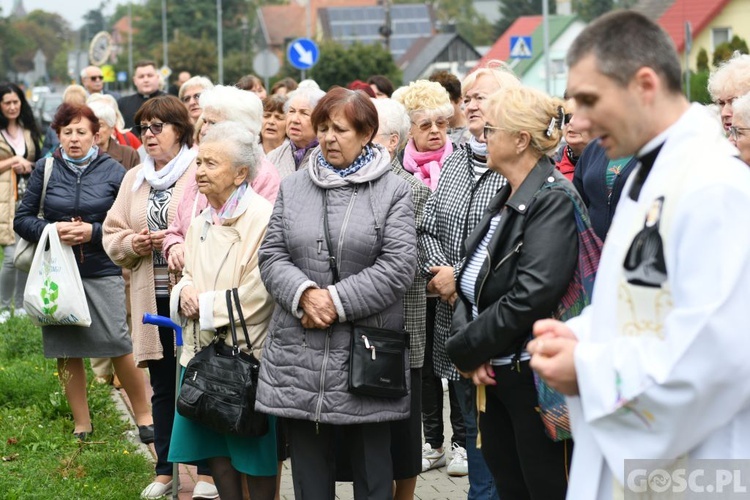 Iskra miłosierdzia na ulicach Świebodzina