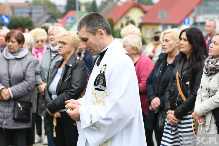 Iskra miłosierdzia na ulicach Świebodzina