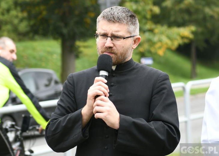 Iskra miłosierdzia na ulicach Świebodzina