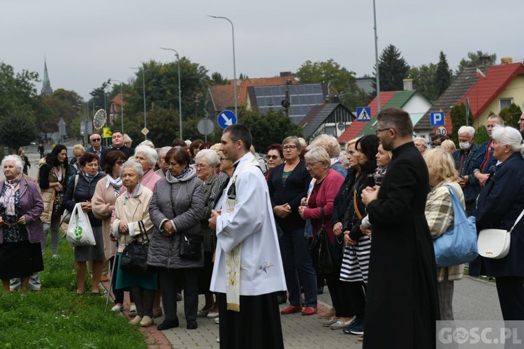 Iskra miłosierdzia na ulicach Świebodzina