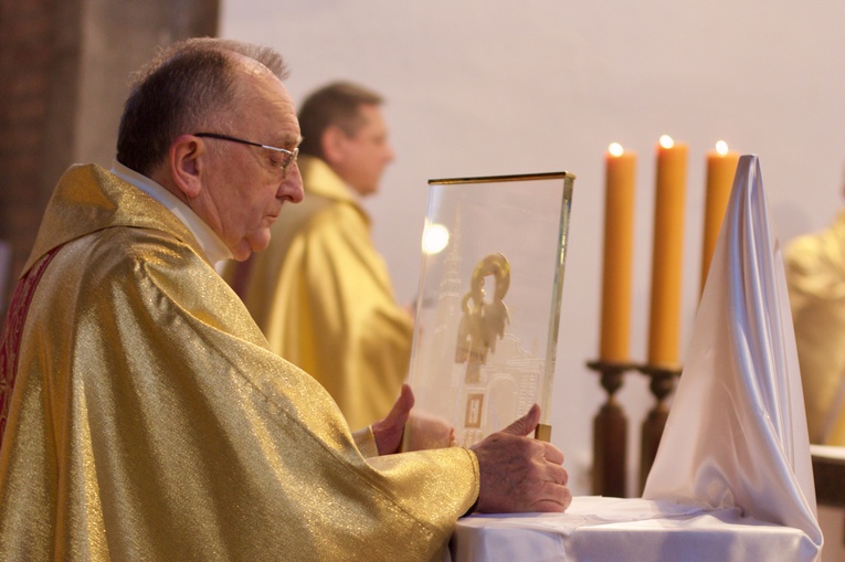 Relikwie Prymasa Tysiąclecia