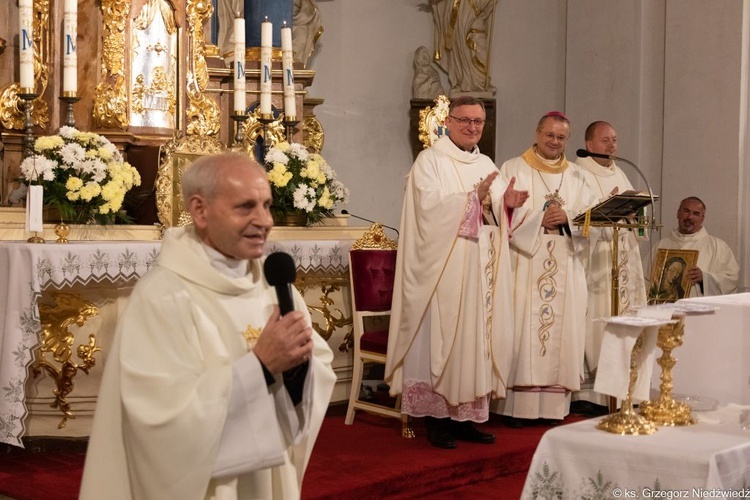 Kierownicy pieszych pielgrzymek z całej Polski w Rokitnie