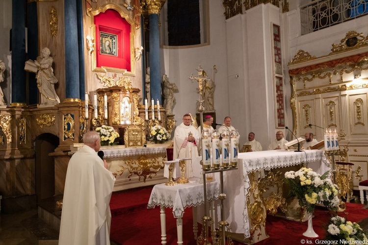 Kierownicy pieszych pielgrzymek z całej Polski w Rokitnie