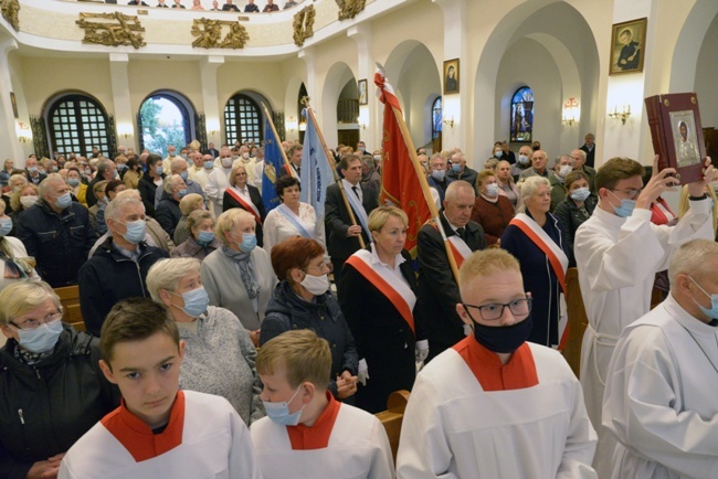 Msza św. za ojczyznę na radomskim Idalinie